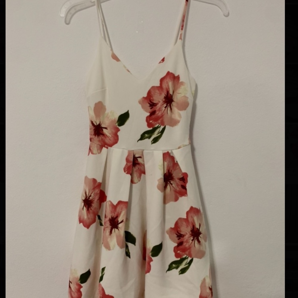 Women dress